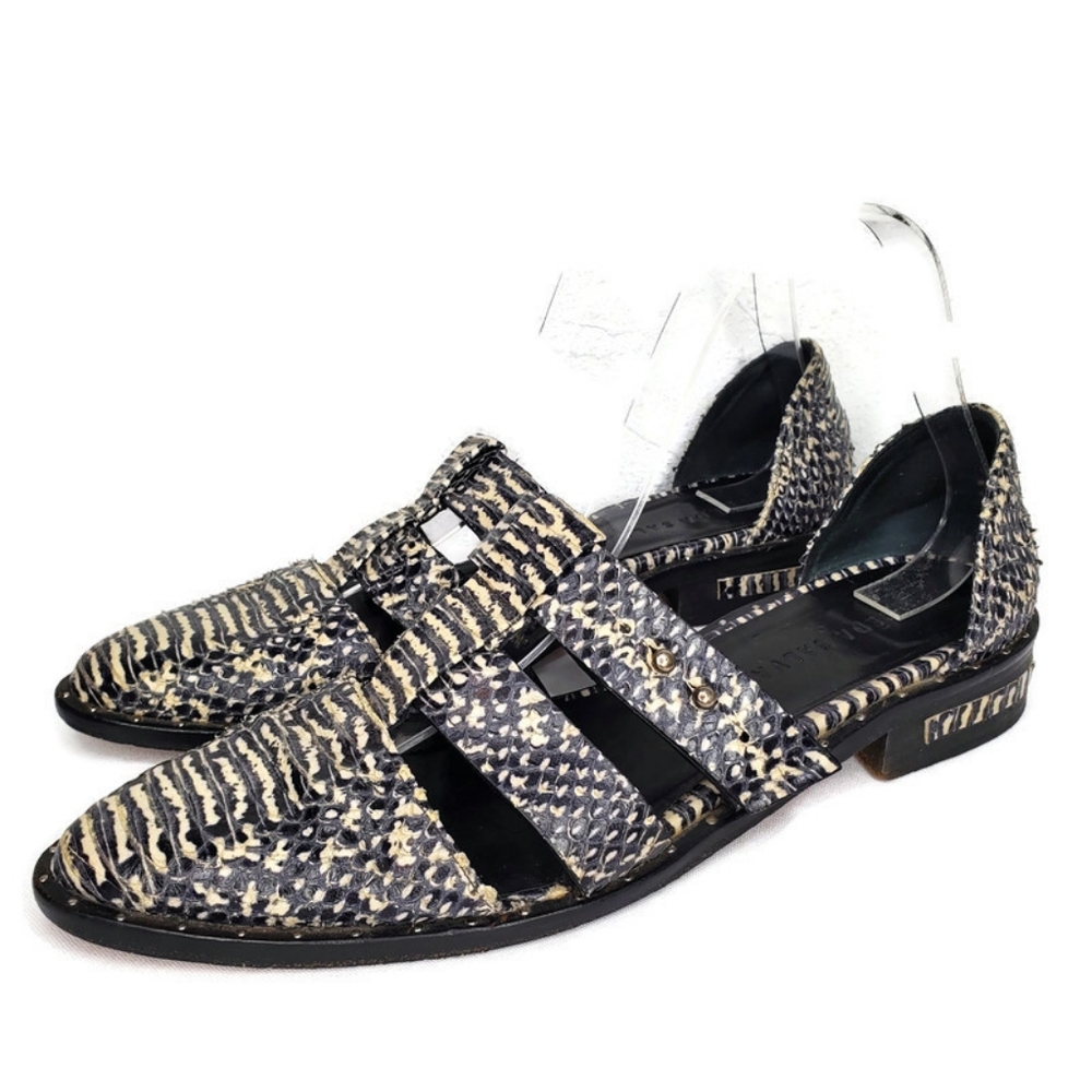 Freda Salvador Snake Leather Caged Pointed Toe Loafers Shoes Women's Size 8 US